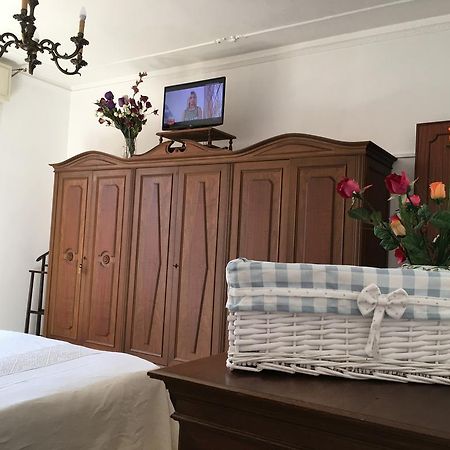 La Casa Di Nila Apartment Pisa Luaran gambar