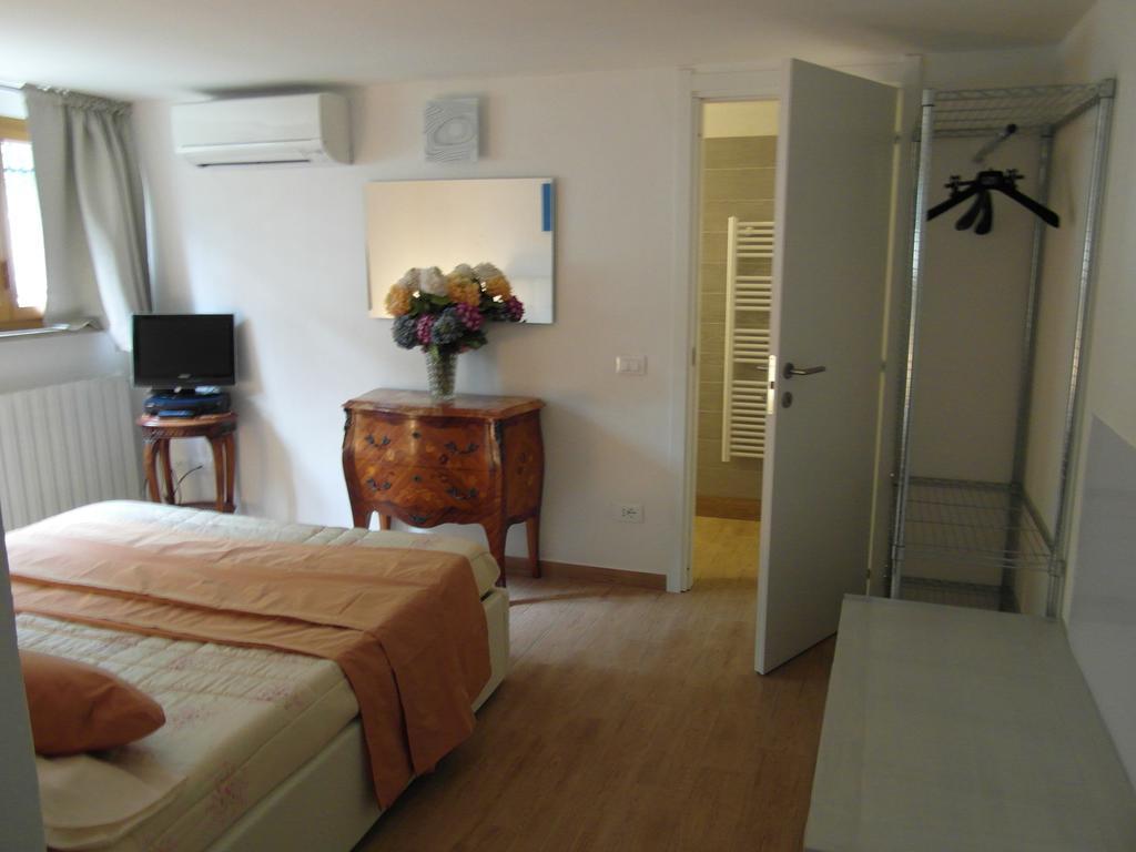 La Casa Di Nila Apartment Pisa Luaran gambar