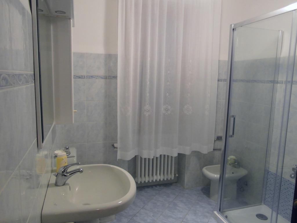 La Casa Di Nila Apartment Pisa Luaran gambar