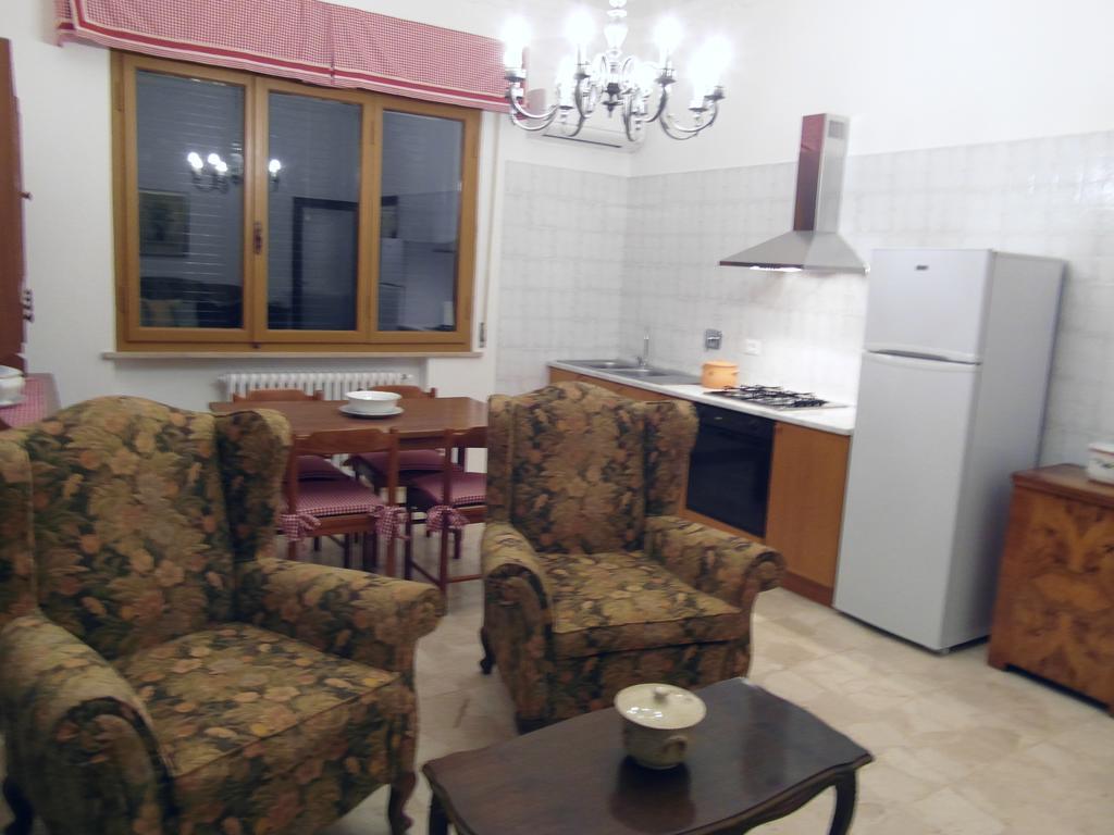La Casa Di Nila Apartment Pisa Luaran gambar