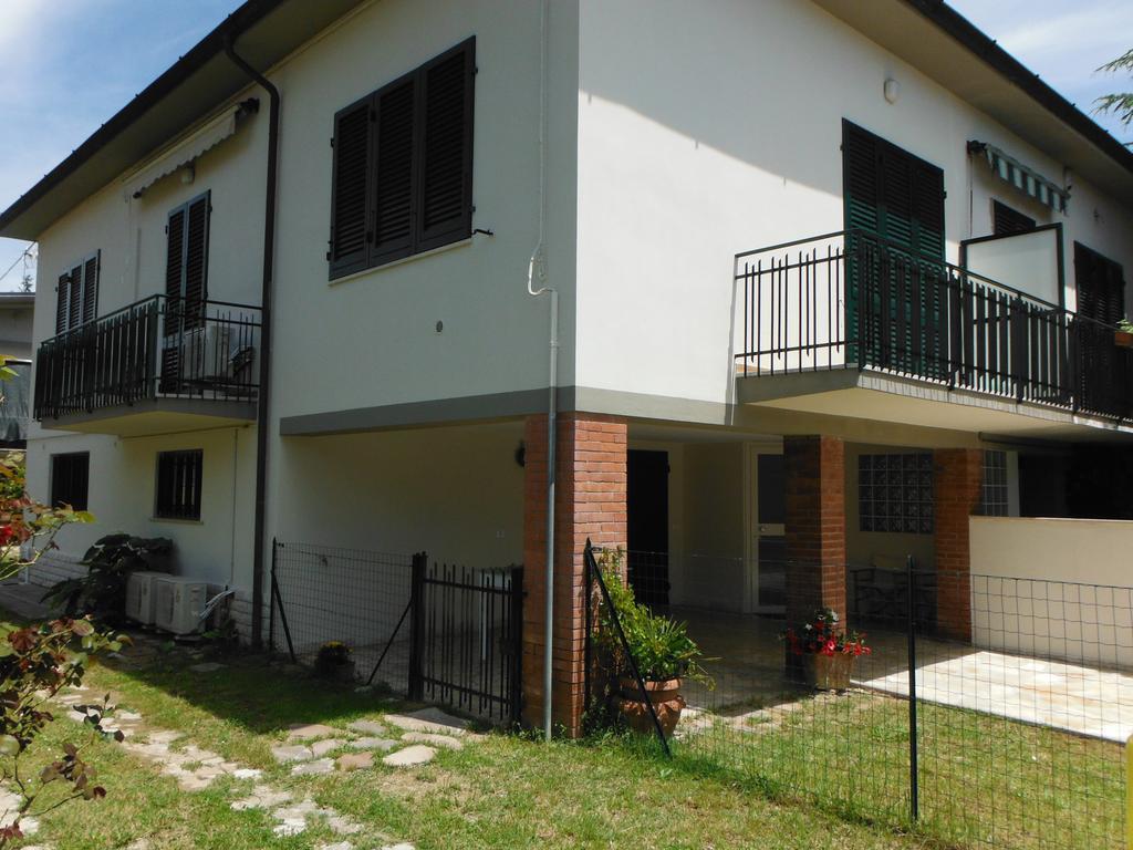 La Casa Di Nila Apartment Pisa Luaran gambar