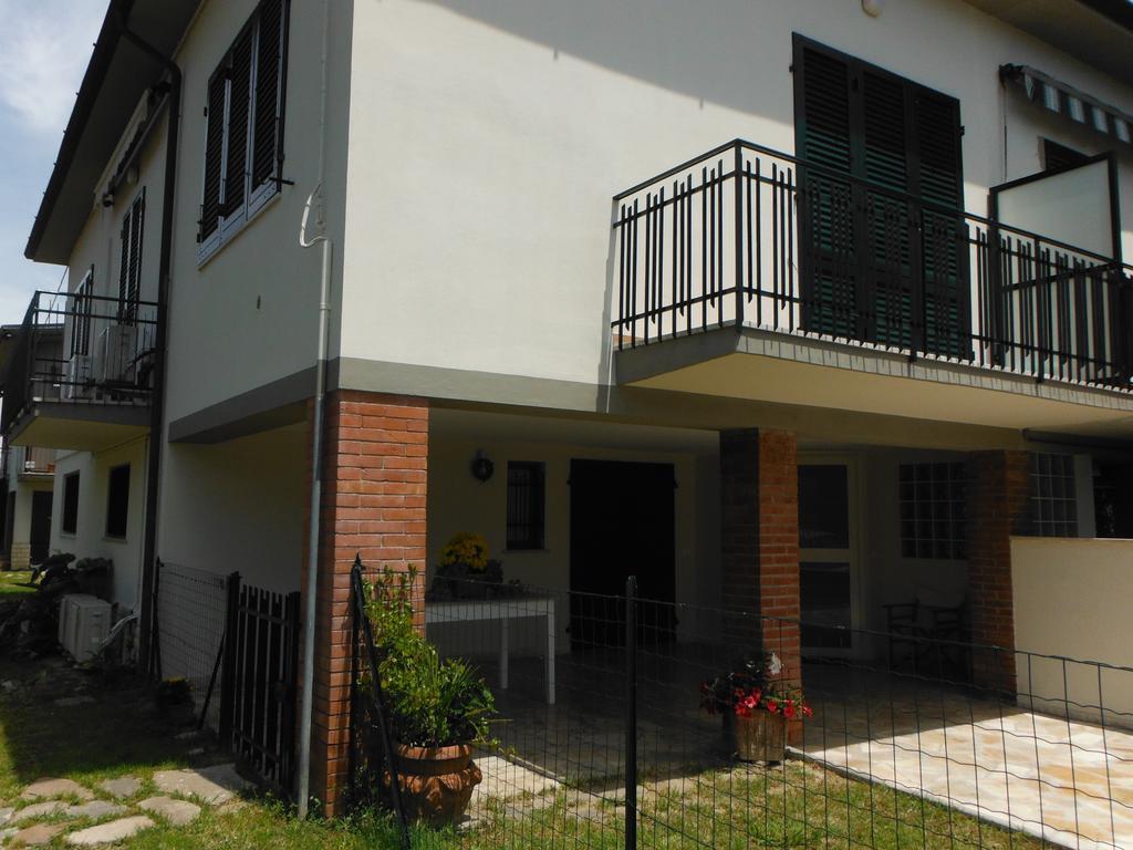 La Casa Di Nila Apartment Pisa Luaran gambar