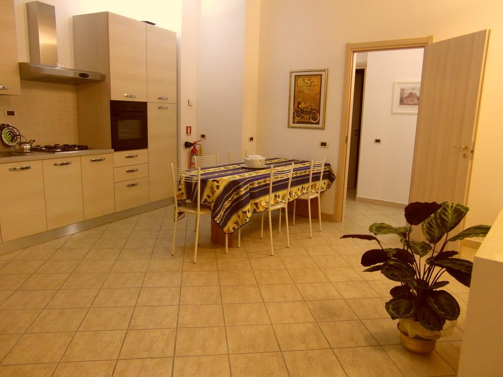 La Casa Di Nila Apartment Pisa Luaran gambar
