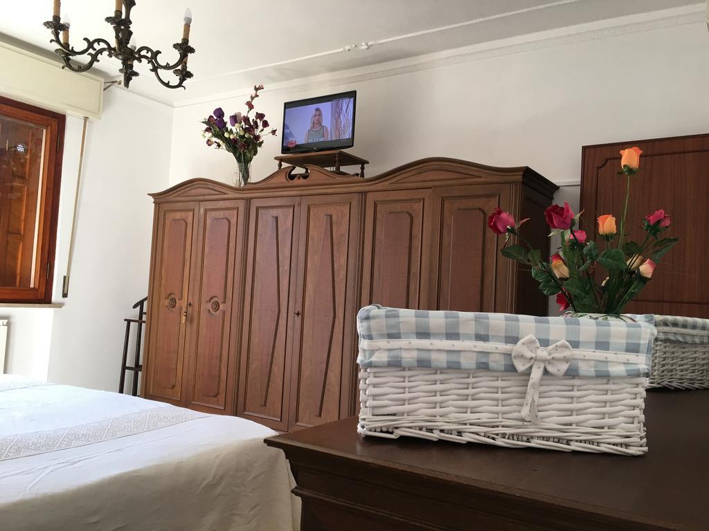 La Casa Di Nila Apartment Pisa Luaran gambar