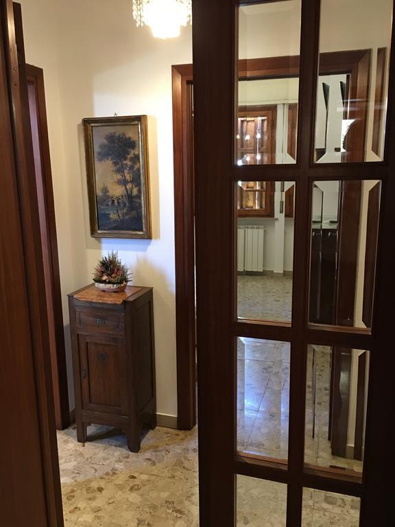 La Casa Di Nila Apartment Pisa Luaran gambar