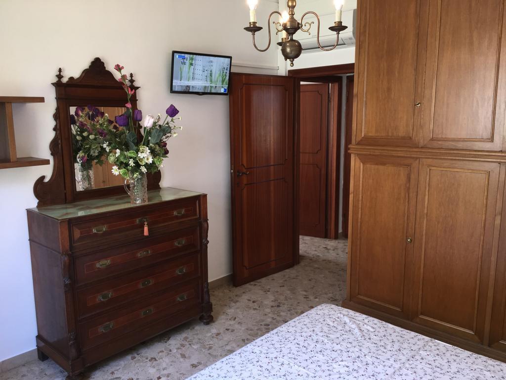 La Casa Di Nila Apartment Pisa Luaran gambar