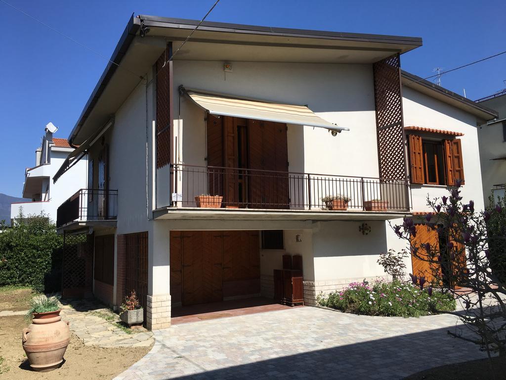 La Casa Di Nila Apartment Pisa Luaran gambar