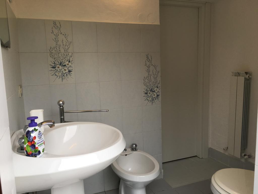La Casa Di Nila Apartment Pisa Luaran gambar